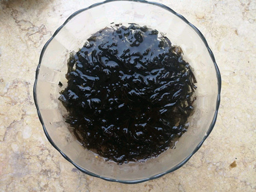 紫菜真假鉴定小窍门,分辨紫菜的真假用开水还是冷水