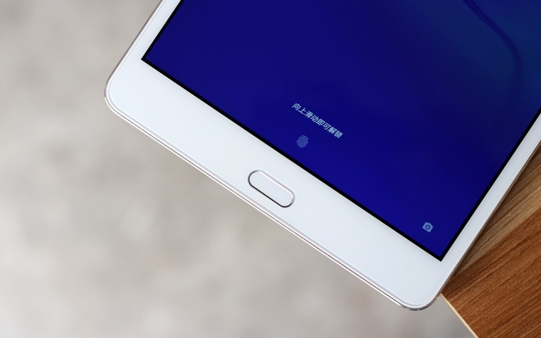 台电平板电脑玩穿越火线,2.5k屏幕平板