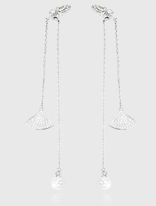 衣服再好看也得身材来配,衣服再漂亮不一定适合你穿