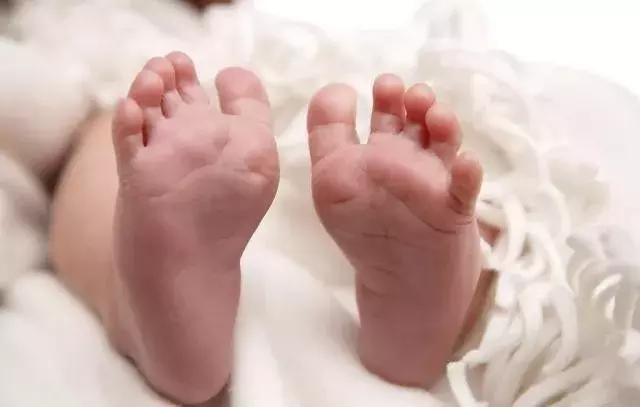 女人爱抽烟有什么危害,女人抽烟易引起什么病