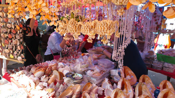 马来西亚购物必买清单攻略,马来西亚购物最便宜的是什么