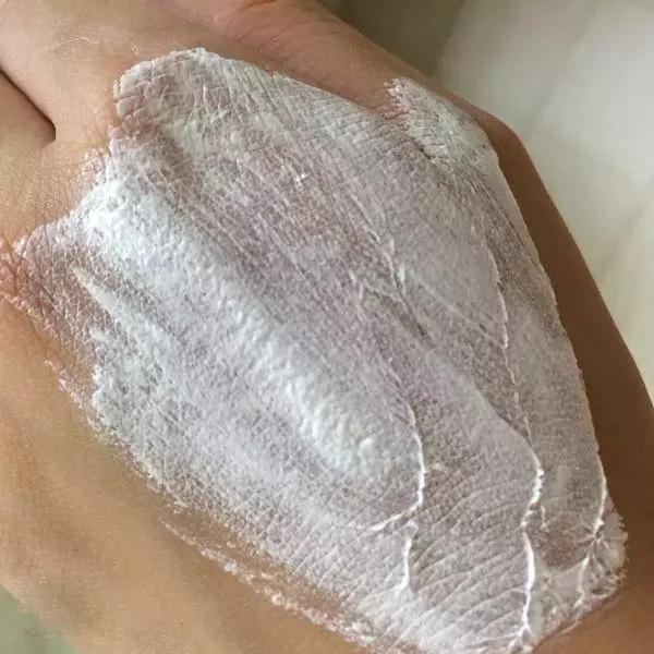 痘痘不长出来也不消怎么办,脸上的痘印持久不消