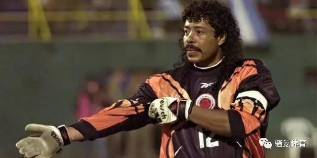 谁说当门将的一定都是身高马大的