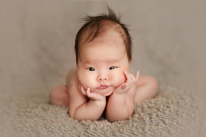 预产期到了胎儿怎么还不动,预产期胎儿不入盆能顺产吗