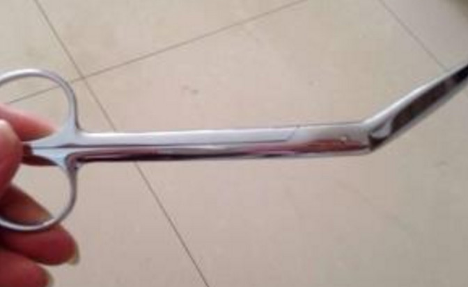 为什么顺产还要挨一刀，听听这些过来妈咪谈感受！