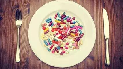 乳腺癌术后水肿有哪些表现,乳腺癌术后上肢水肿功能锻炼视频