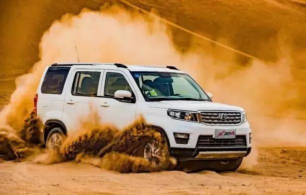 长安“照虎画猫”造出最便宜路虎，外观霸气，空间巨大只要5万