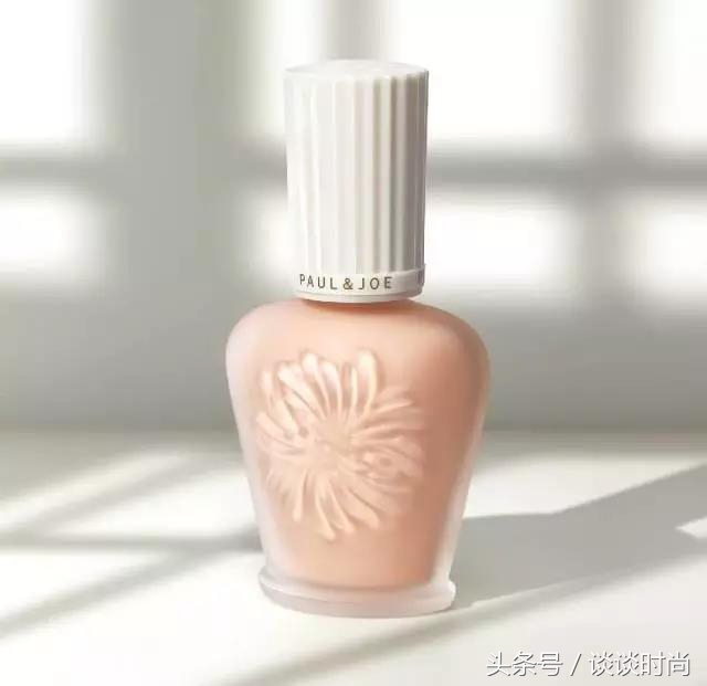 秋冬粉底测评：6款网红粉底，上妆清爽，无油腻感的居然是它……