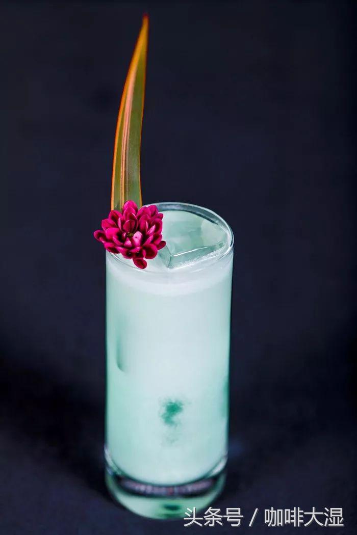 配方15款流行创意咖啡鸡尾酒,配方5款创意十足的鸡尾酒