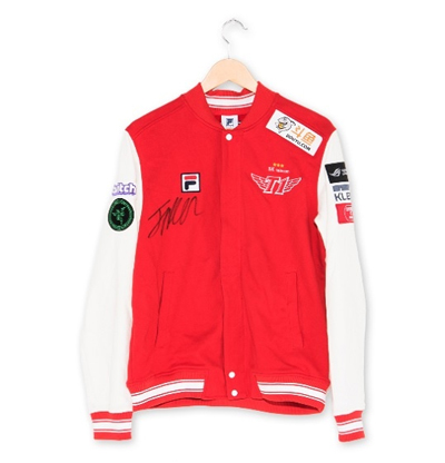 Faker“原味”队服竟拍卖1.5万人民币？网友：李哥还是有排面的！