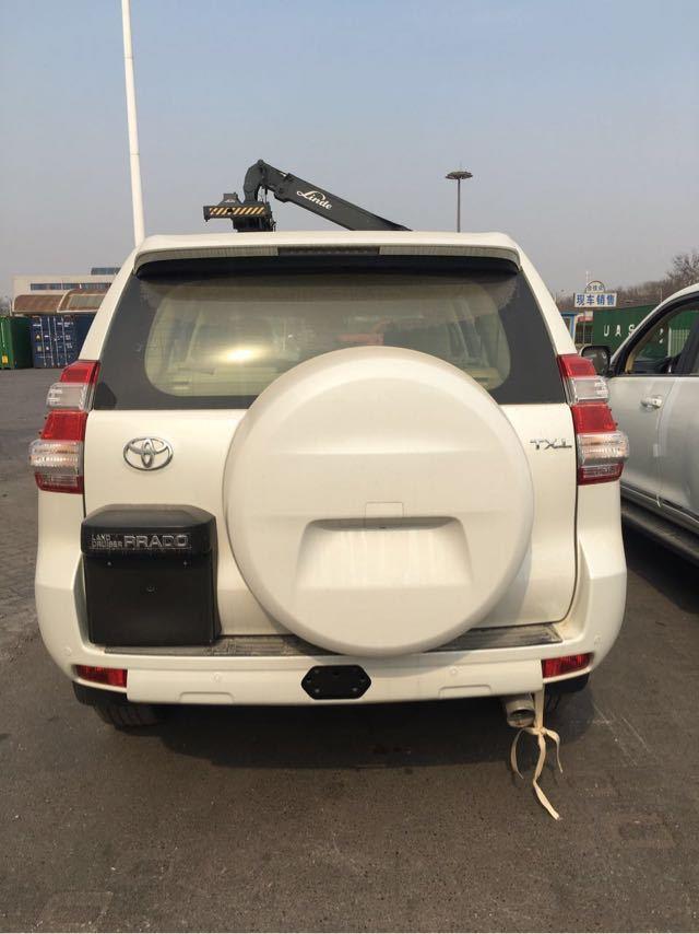 天津港丰田霸道17款4000最新价格,丰田霸道270017款多少钱