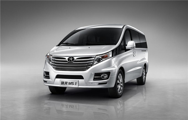 江淮瑞风全新mpv曝光,江淮瑞风2018款m6旗舰版4座