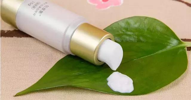 美妆博主推荐的眼霜,美妆博主推荐眼霜