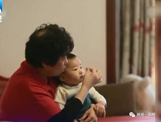 孙俪是怎么变高鼻梁的,孙俪高鼻梁怎么变挺