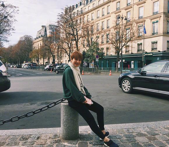 允儿长发剪短发,允儿短发造型