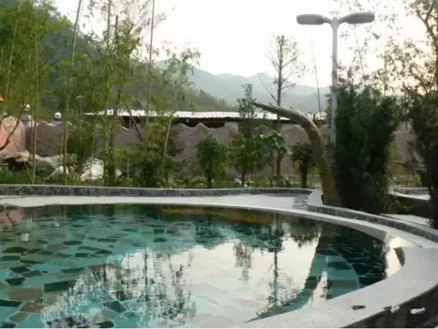 云髻山离江源温泉多远,韶关市乳源天然温泉