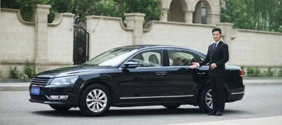 宝马跑滴滴专车有钱赚吗,滴滴专车赚钱还是滴滴快车赚钱