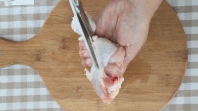 怎么给鸡翅去骨快速,鸡腿鸡翅去骨