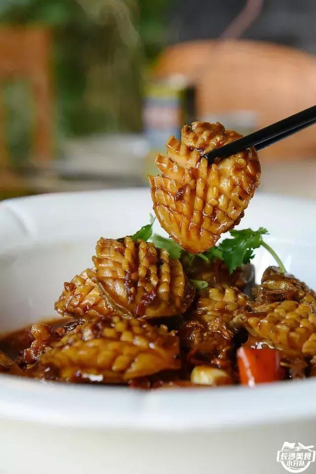 长沙很出名的一家小餐馆,长沙一家又便宜又有趣的餐馆