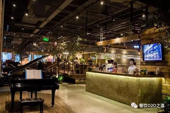 哗啦啦餐饮管理系统怎么升级,定制餐饮系统软件