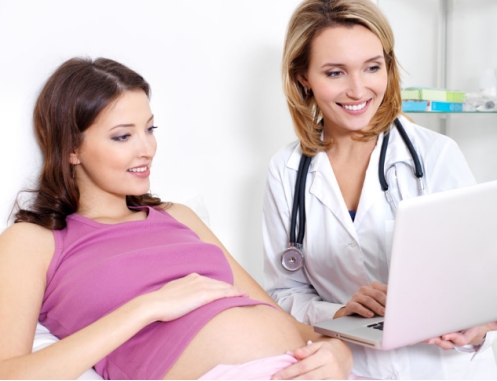 宝宝要出生孕妈有什么反应,宝宝出生后宝妈要关注什么