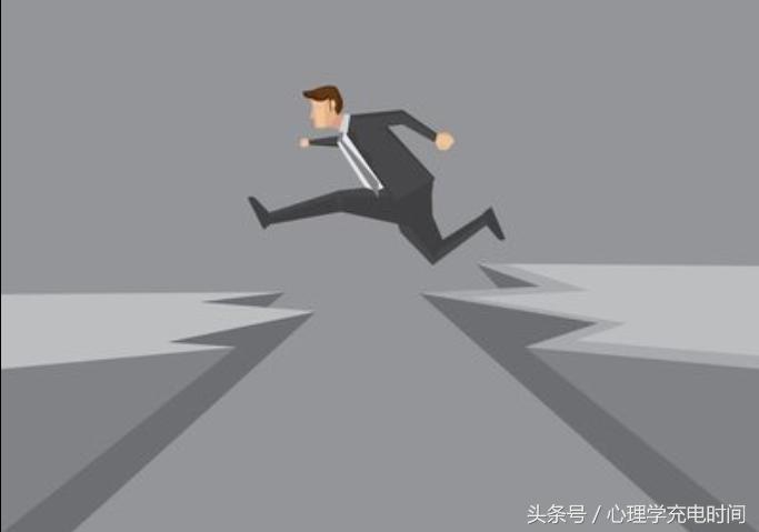 心理学治疗自卑的方法,心理学告诉你克服自卑