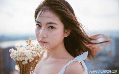 痘痘为何总是反反复复,痘痘总是反反复复的怎么办