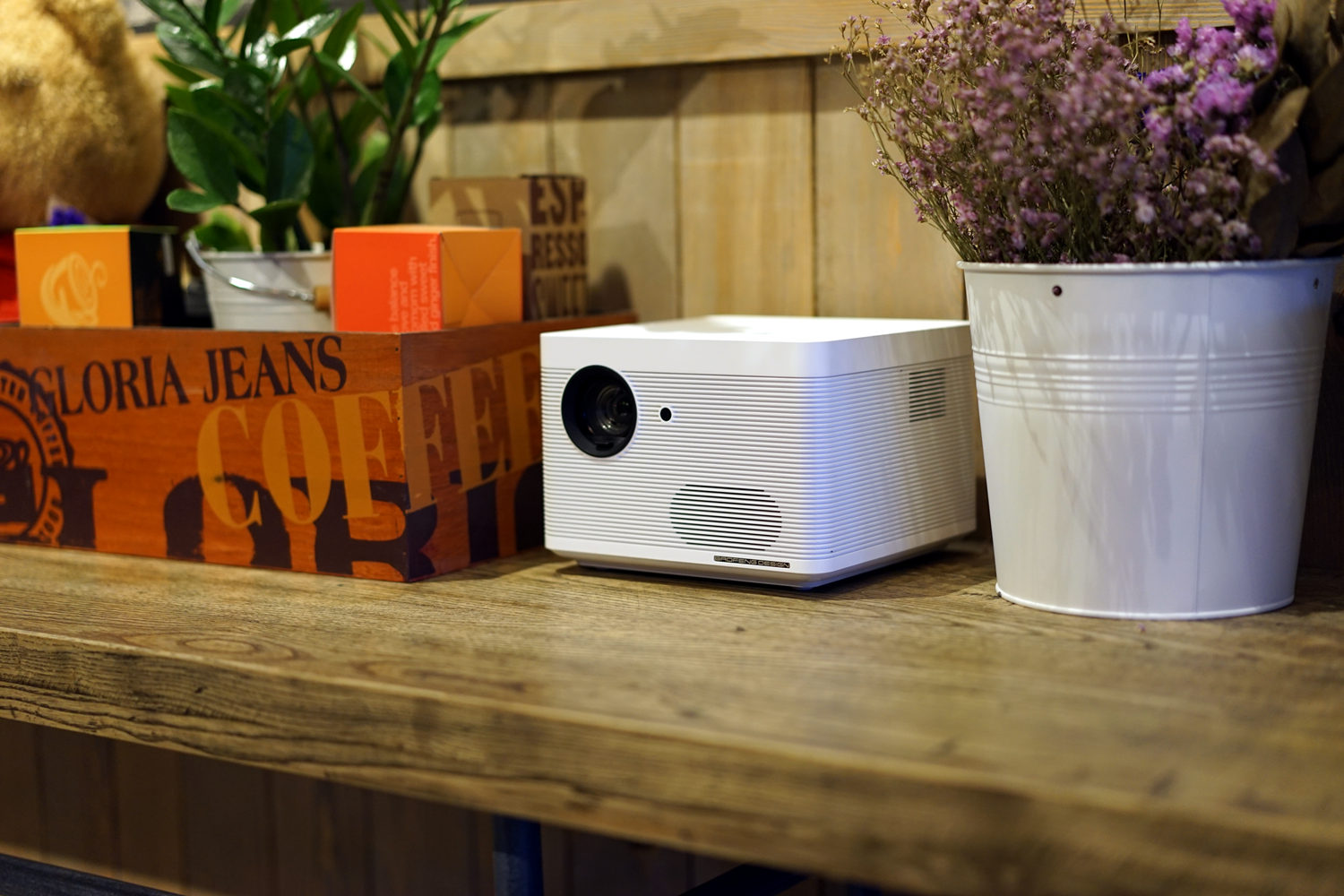 暴风max6无屏电视价格,打造家庭私人影院