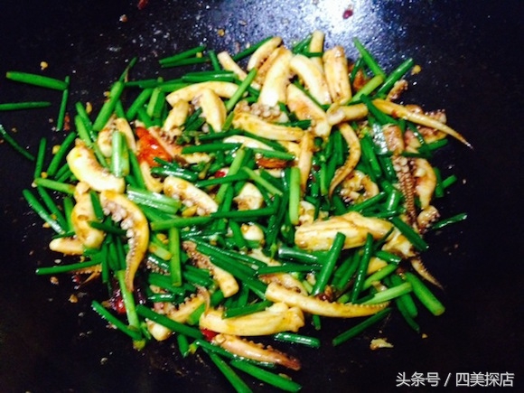 鱿鱼都能和什么一起炒,一吃鱿鱼就胃痛反胃