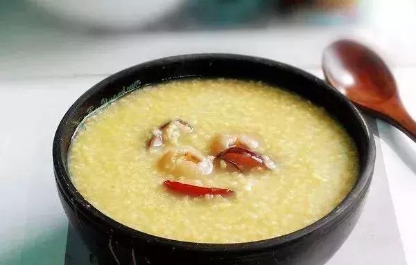 女性冬天睡觉脚冷怎么办？