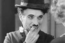 比起“黑五”，留学生更愿意在双十一剁（zhuan）手（qian）