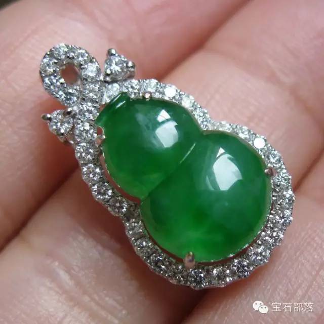 结婚送什么钻戒合适,钻戒除了结婚还可以什么时间送