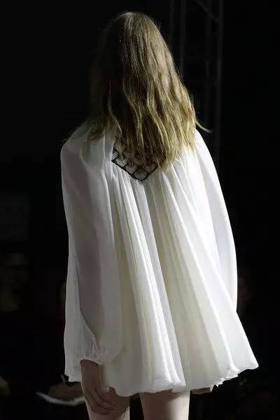 别熨衣服了|今年流行越皱越好看