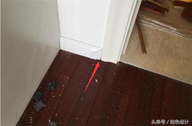 和门一样的踢脚线怎样安装,踢脚线安装缝大怎么办