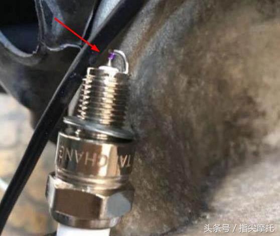 摩托车跑着熄火打不着了怎么自救,摩托车熄火了打不着了是什么原因