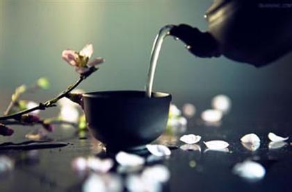 脸部出现持续性疼痛，需警惕三叉神经痛来袭