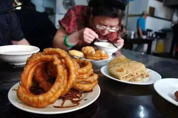 老北京早餐这才叫地道,北京老味道早餐