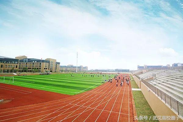 武汉大学和华中师大哪个女生漂亮,湖北女生最多的10所高校