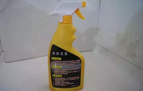 柏油清洗剂可以去除树胶鸟屎印吗,不伤车漆的去胶方法