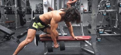 7个动作重复420次，蝙蝠背比麒麟臂酷得多！