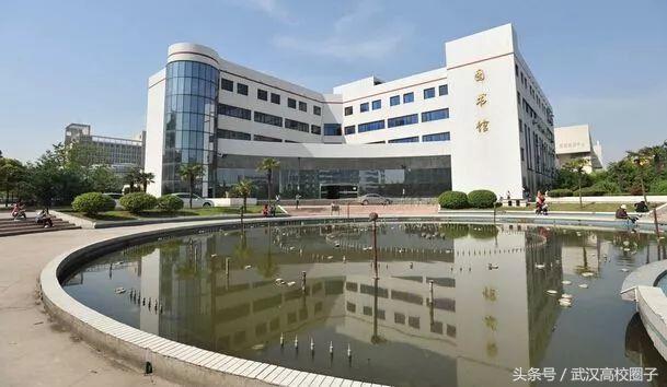 武汉大学和华中师大哪个女生漂亮,湖北女生最多的10所高校