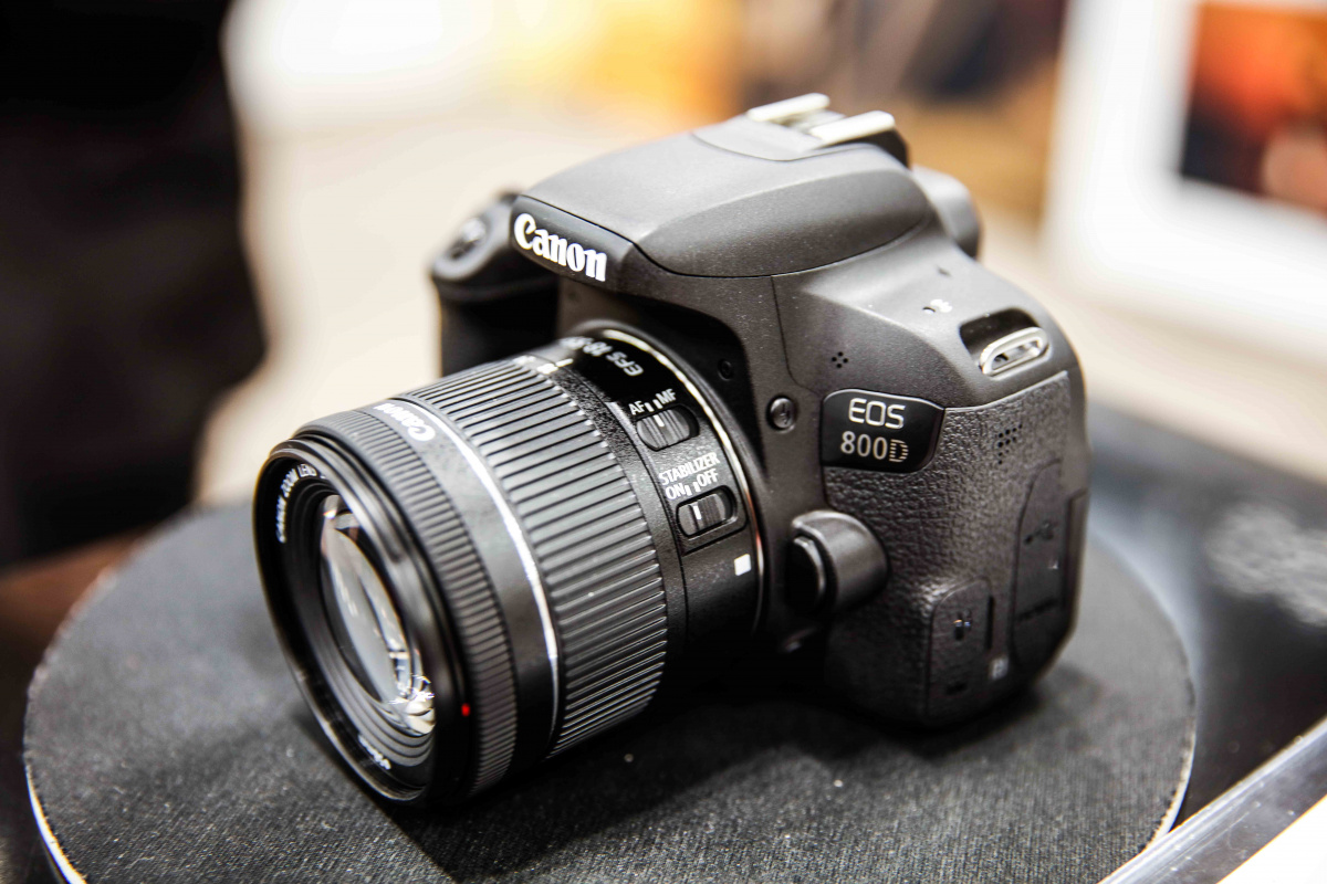 佳能15-135mm镜头怎么样,佳能15-45是什么镜头