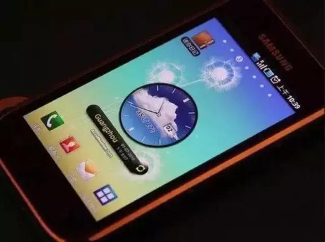 手机剩余20%电量充电合适吗,手机电量不够20%