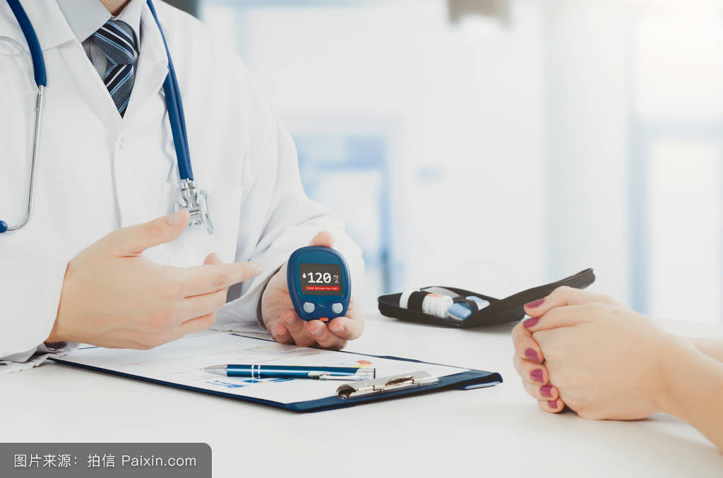 糖友们必备的家庭血糖仪知识,糖友推荐性价比超高的血糖仪