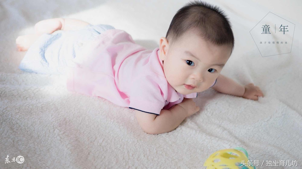 宝宝洗澡先从哪个部位清洗,给宝宝洗澡的时候用什么消毒