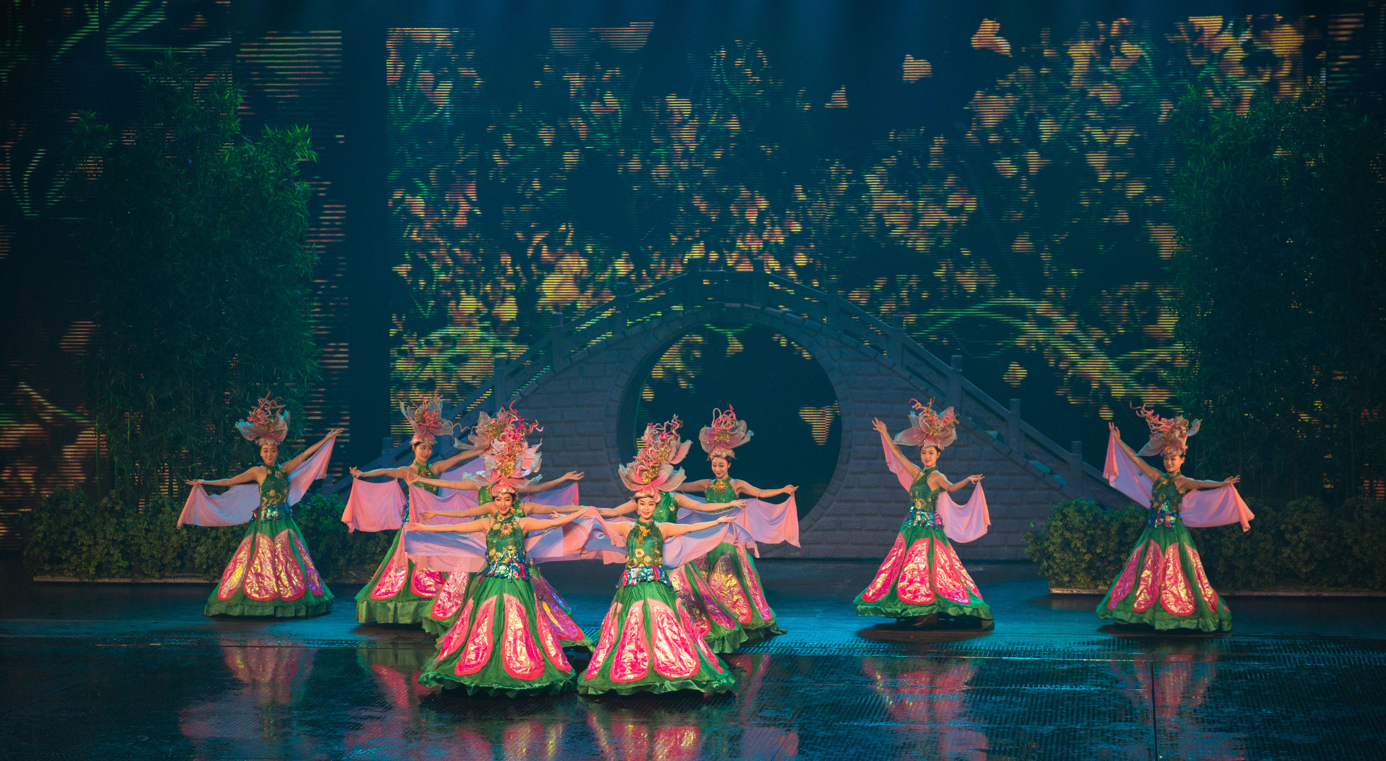 杭州宋城千古情人多吗,宋城千古情观看人数