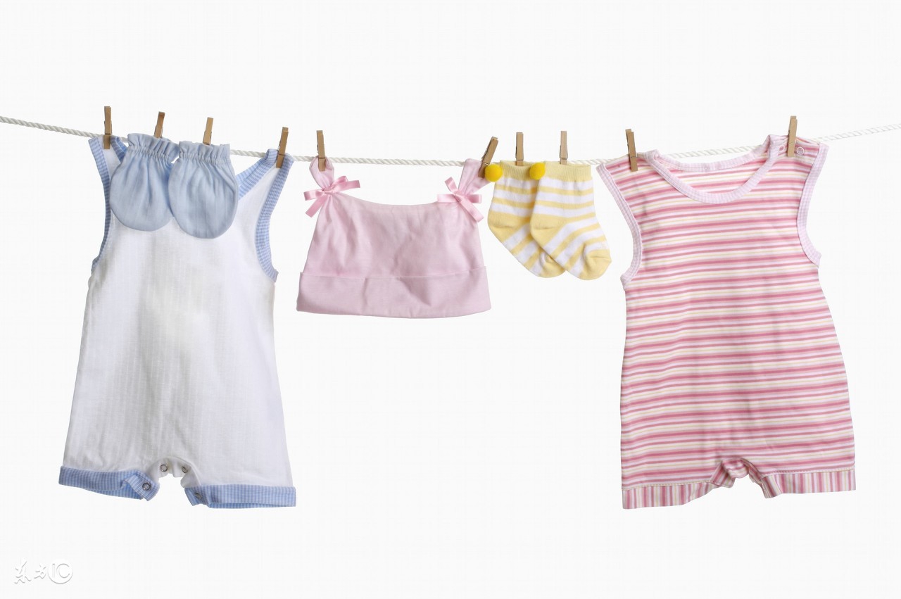 洗衣小窍门怎样去除衣服上的污渍,衣服上洗不掉的污渍怎么才能洗掉