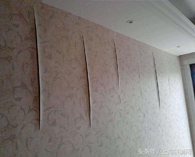 壁纸开裂用什么胶粘好,壁纸开裂用浆糊粘可以吗