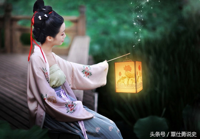 赵明诚死后李清照又嫁给了谁,赵明诚弃城而逃李清照什么反应