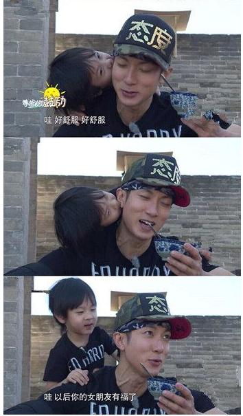 max和嗯哼片段,max和嗯哼哭